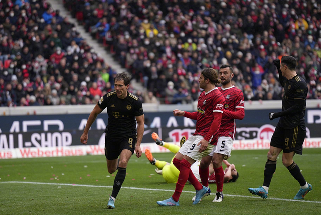  弗赖堡主场逼平拜仁，德甲卫冕冠军遭遇两连平