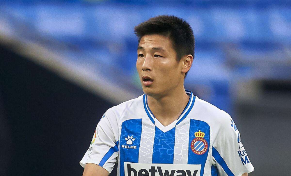  弗赖堡替补奇兵建功，补时绝平保留欧战资格